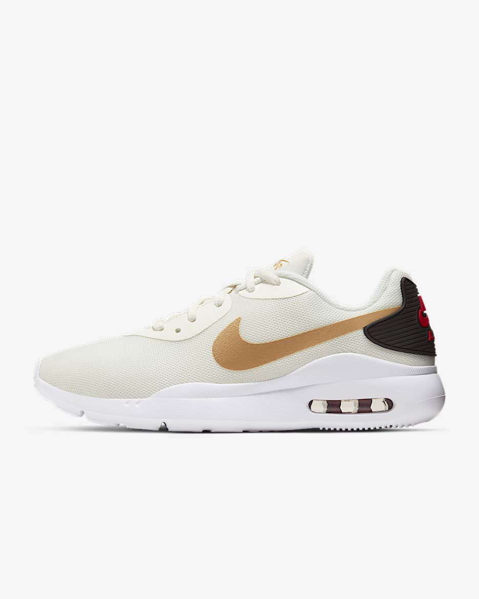 Nike Air Max Oketo 女子运动鞋 - 帆白/健身红/黑/金属色