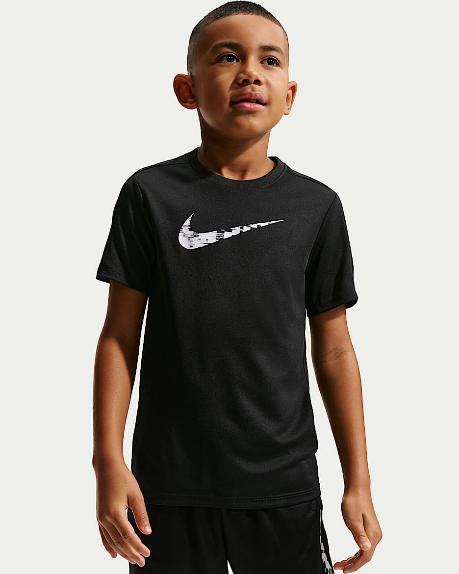 Nike Trophy23 Dri-FIT 大童（男孩）速干短袖训练上衣 - 黑/黑/白色