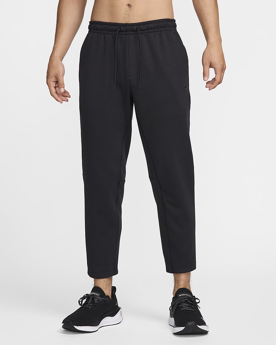 Nike Primary Fleece Dri-FIT 男子防晒速干锥形剪裁运动长裤 - 黑/黑