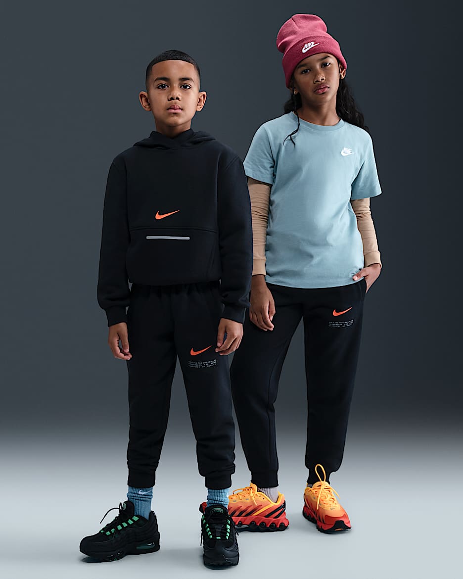 Nike Sportswear Club Fleece 大童加绒长裤 - 黑/黑/安全橙