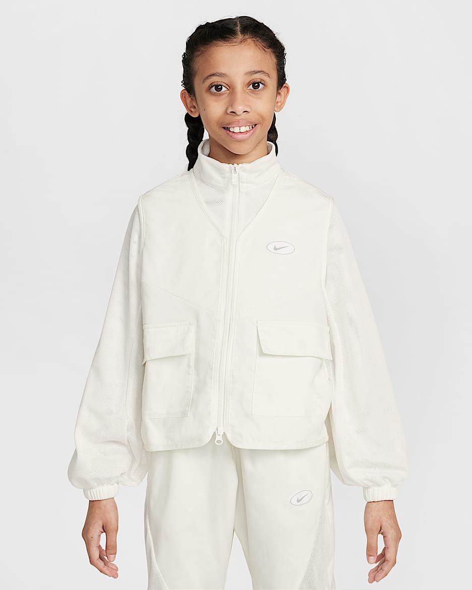 Nike Sportswear 大童（女孩）透气夹克 - 帆白/浅烟灰/白色
