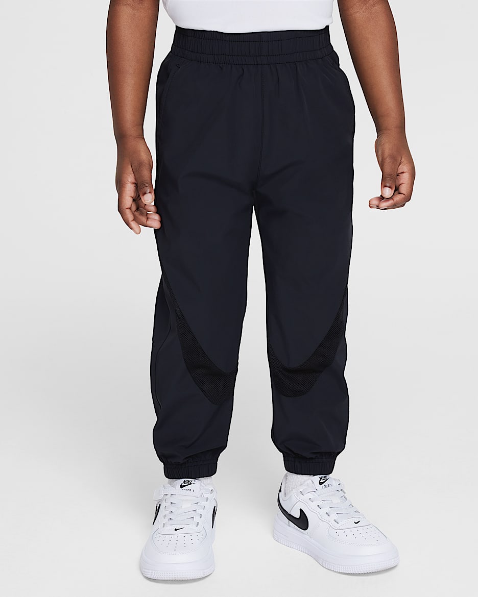 Nike Swoosh 婴童凉感防晒网眼布镶嵌梭织长裤 - 黑