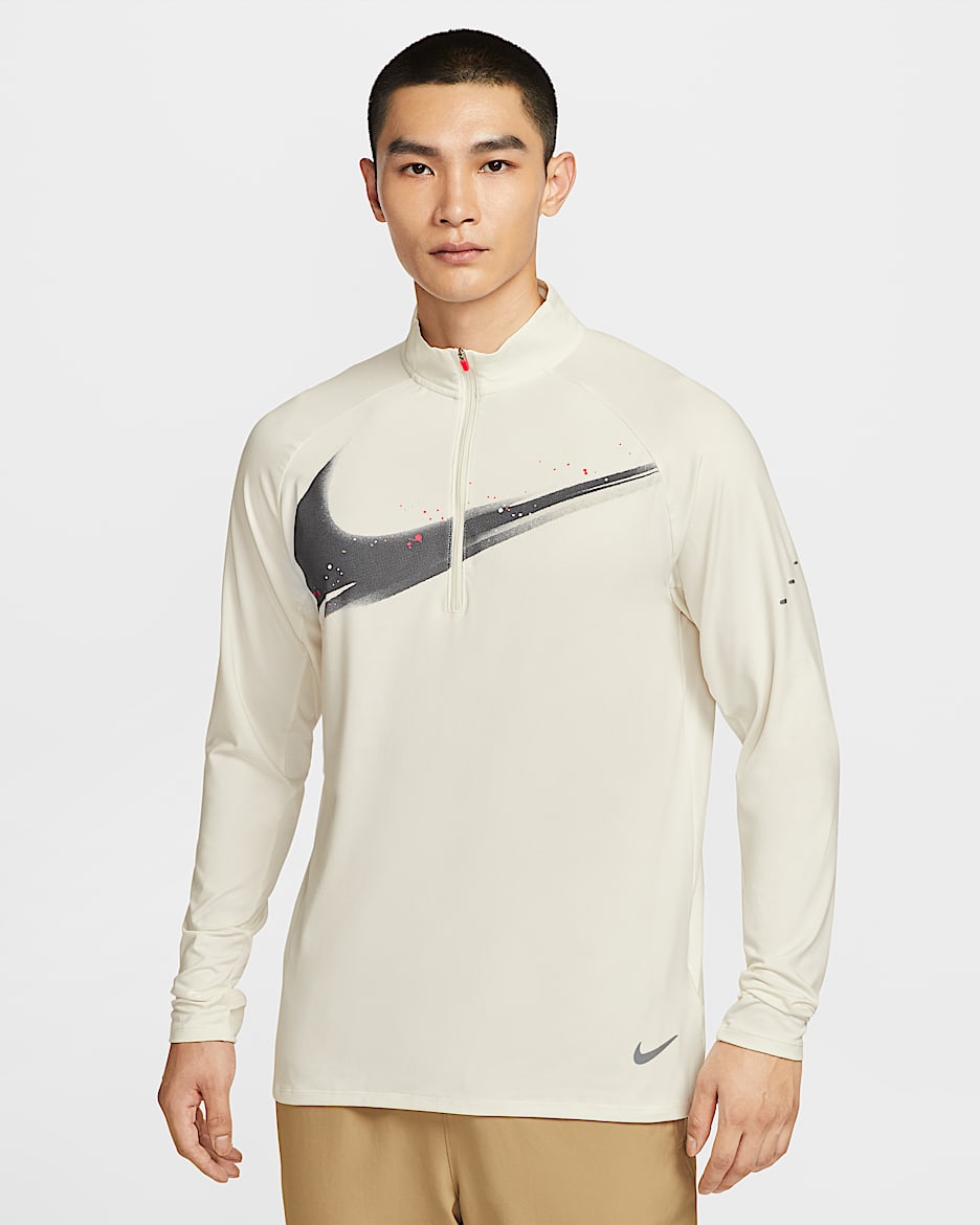 Nike Dri-FIT 男子防晒速干跑步上衣 - 帆白