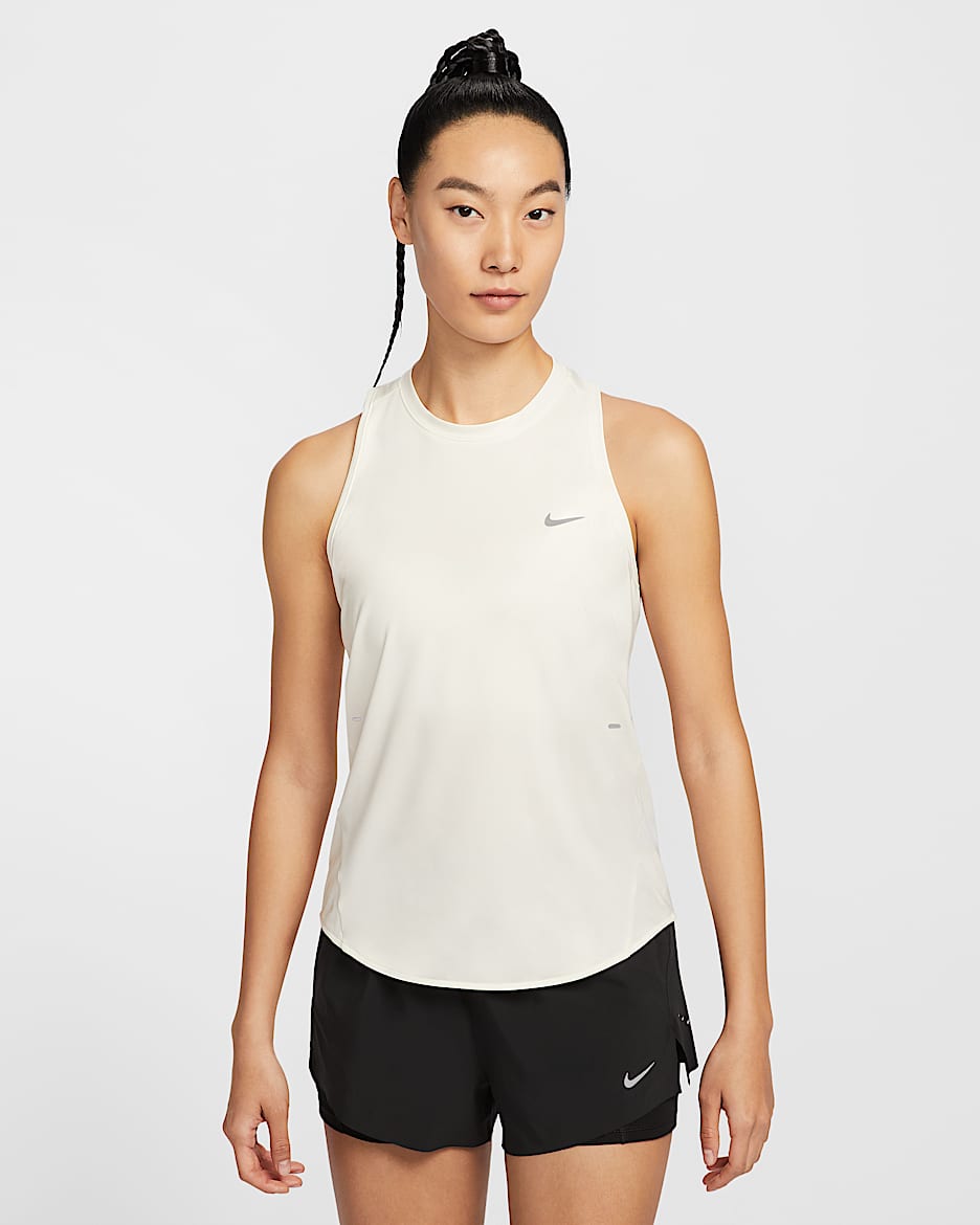 Nike Swift Dri-FIT 女子速干跑步背心 - 帆白