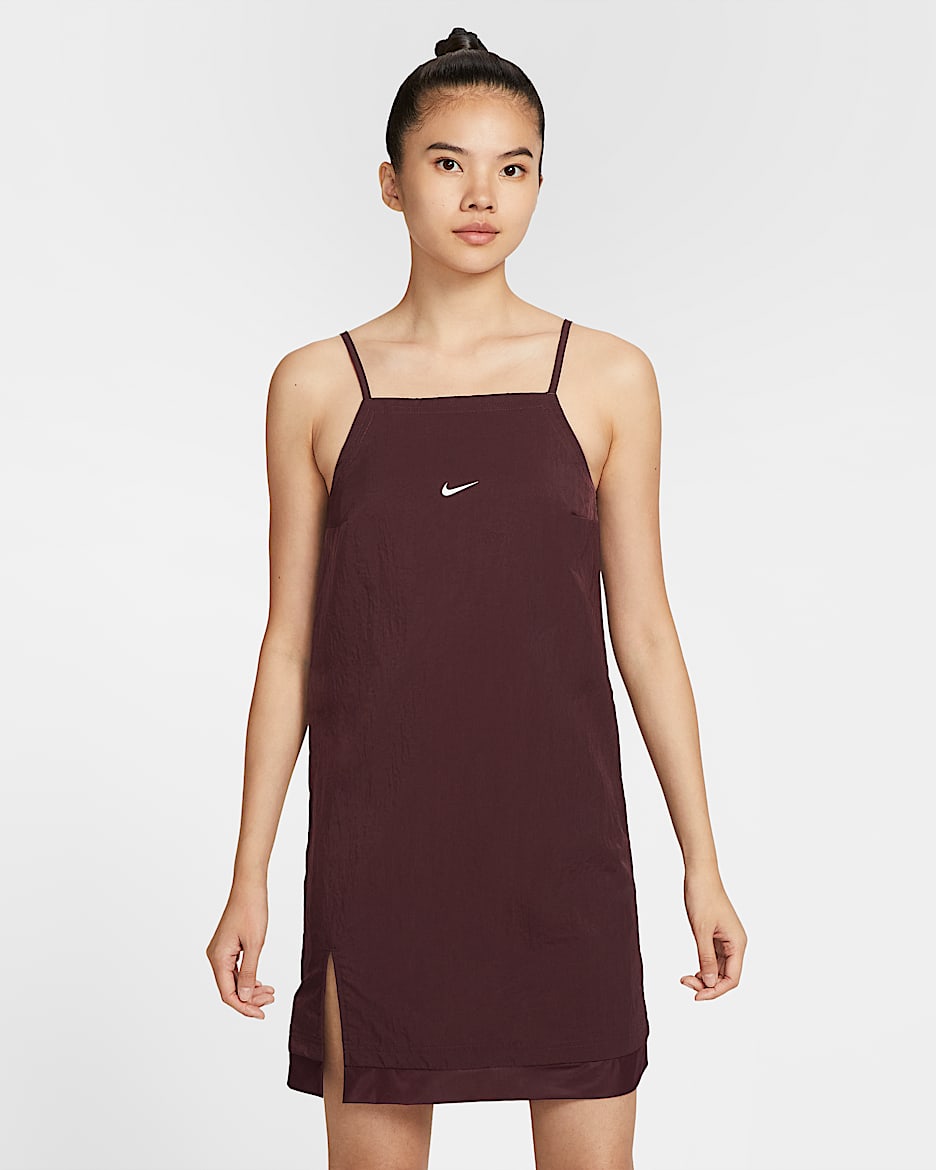 Nike Sportswear 女子梭织吊带连衣裙 - 鲜亮勃艮第酒红