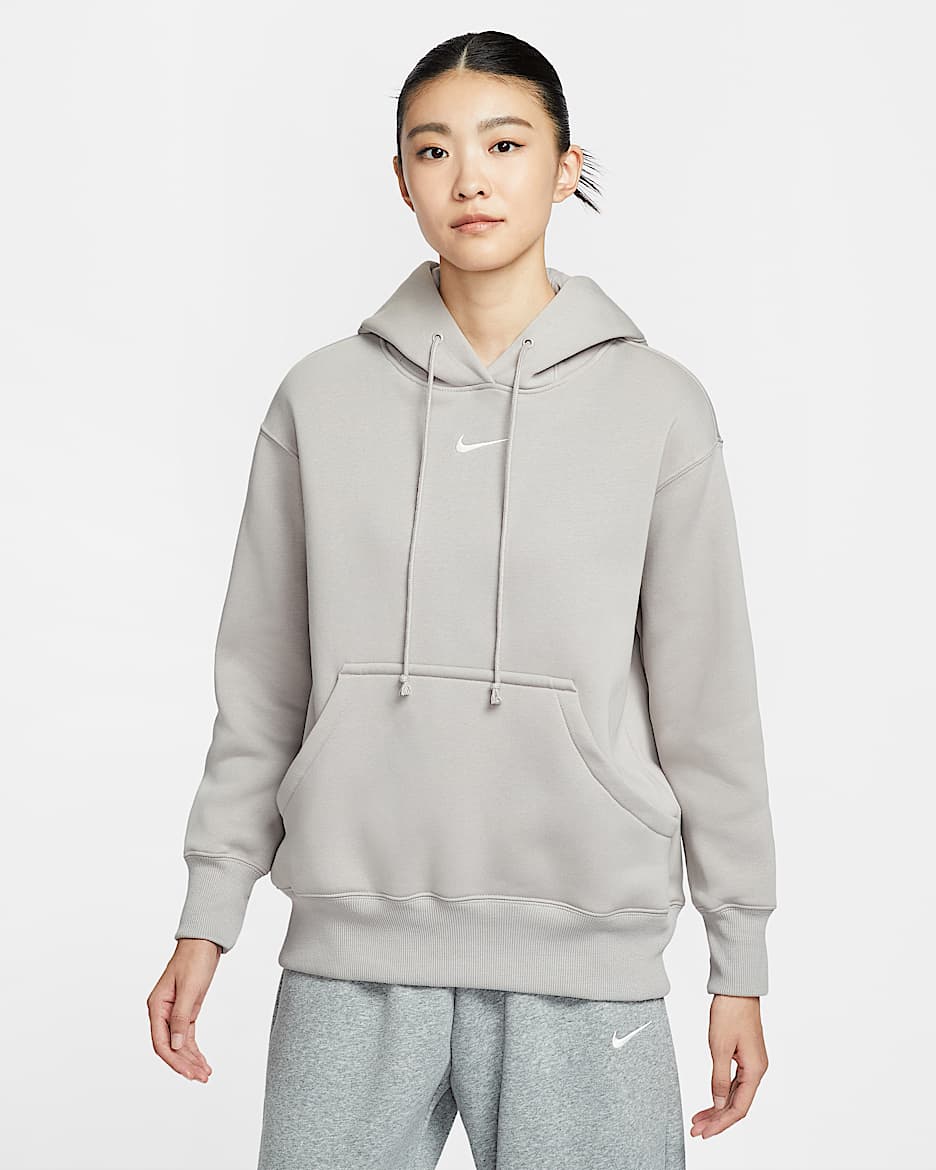 Nike Sportswear Phoenix Fleece 女子 Oversize 风加绒套头连帽衫 - 大学灰/帆白