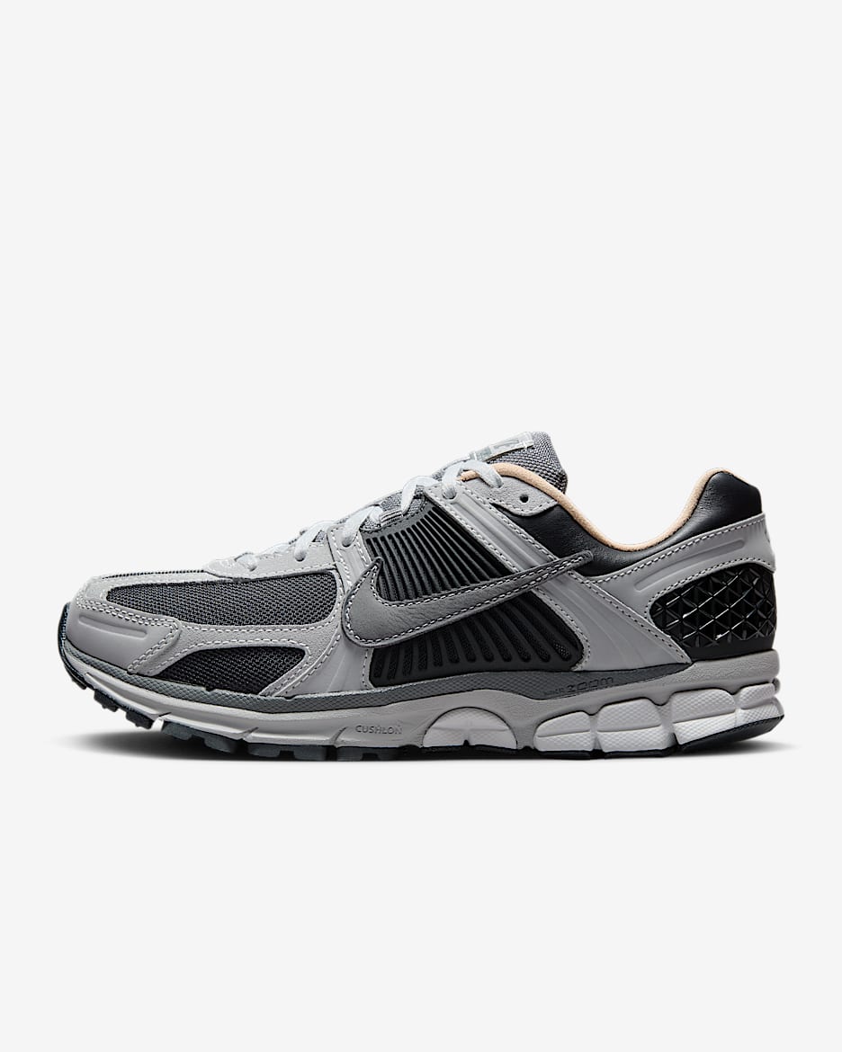 Nike Zoom Vomero 5 耐克迈柔男子运动鞋 - 暗烟灰/浅烟灰/暗烟灰/烟灰
