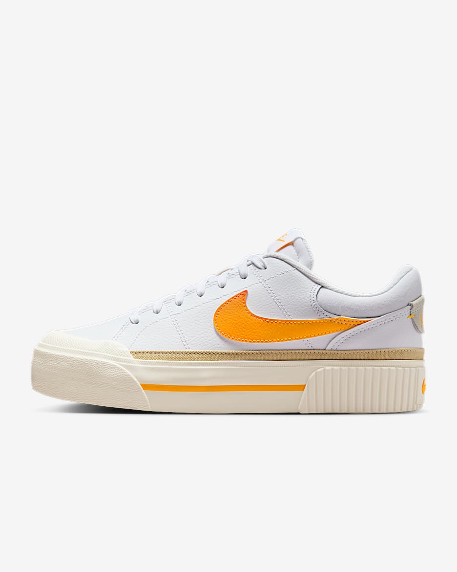 Nike Court Legacy Lift 女子厚底增高运动鞋板鞋 - 白色/团队金/激光橙
