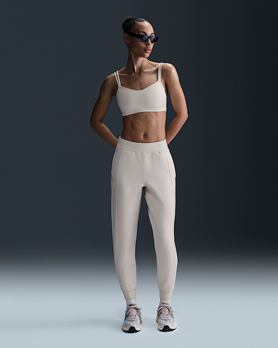 Nike 24.7 ImpossiblySoft Dri-FIT 女子速干中腰九分裤 - 浅土褐/帆白/浅铁矿石灰