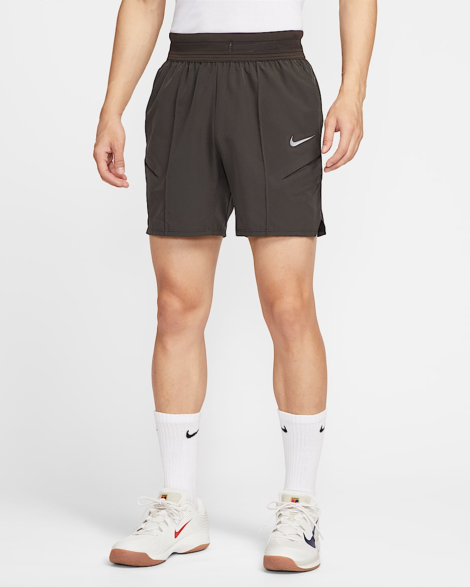 NikeCourt Slam Dri-FIT 男子速干网球短裤 - 丝绒棕