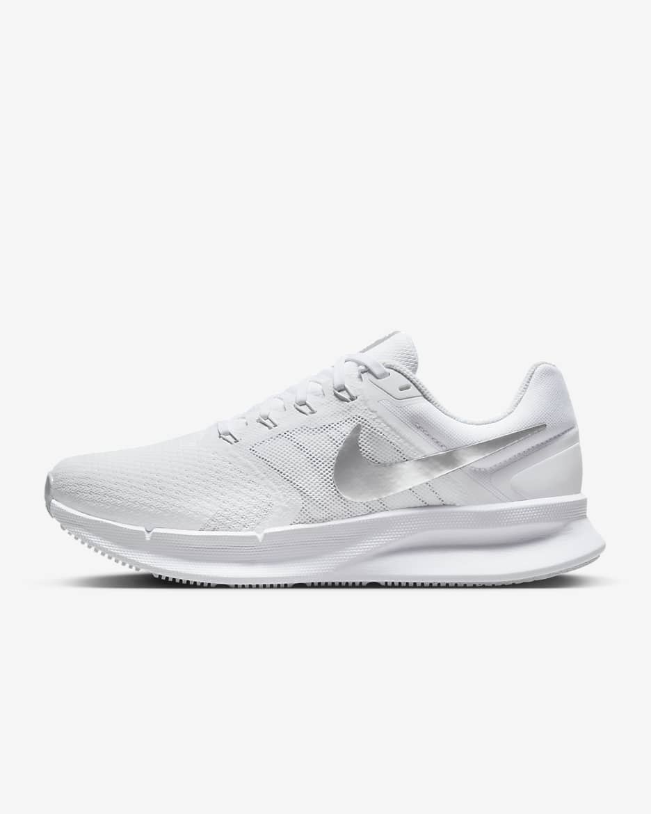 Nike Run Swift 3 女子公路跑步鞋 - 白色/白金色/金属银