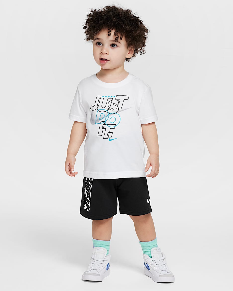 Nike Rhythm 婴童T恤和法式毛圈短裤套装 - 黑