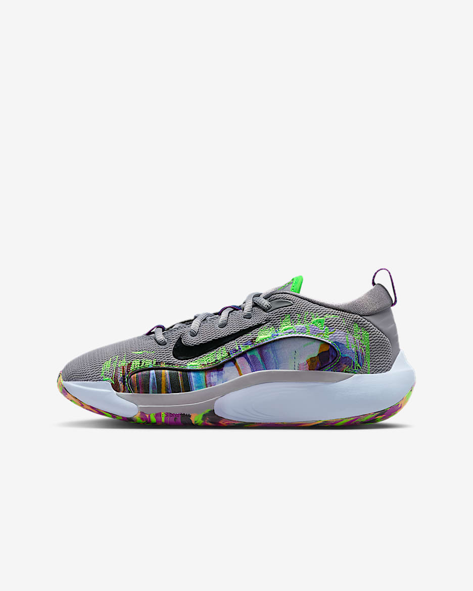 Nike IsoFly 大童篮球鞋 - 水泥灰/黑/明亮紫/冲击绿