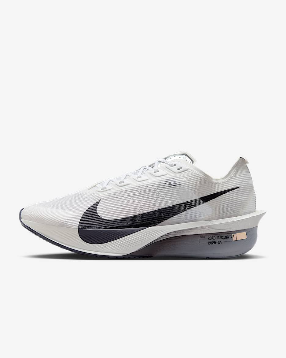 Nike Vaporfly 4 女子轻量公路竞速跑步鞋 - 白色/薄雾黑蓝/白金色/铁架黑