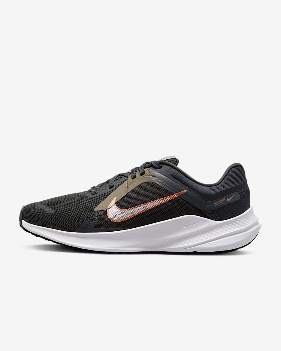 Nike Quest 5 女子公路跑步鞋 - 暗烟灰/橄榄灰/金属铜/金属银