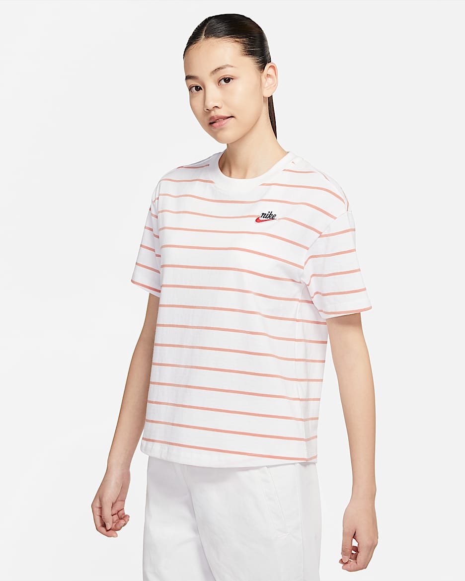 Nike Sportswear 女子短袖T恤 - 白色