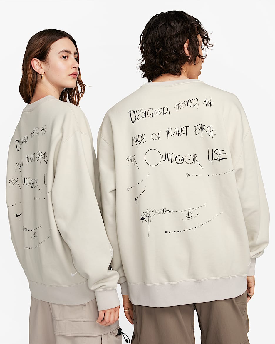 Nike ACG Therma-FIT 男/女加绒圆领上衣 - 浅骨色/黑/山峰白