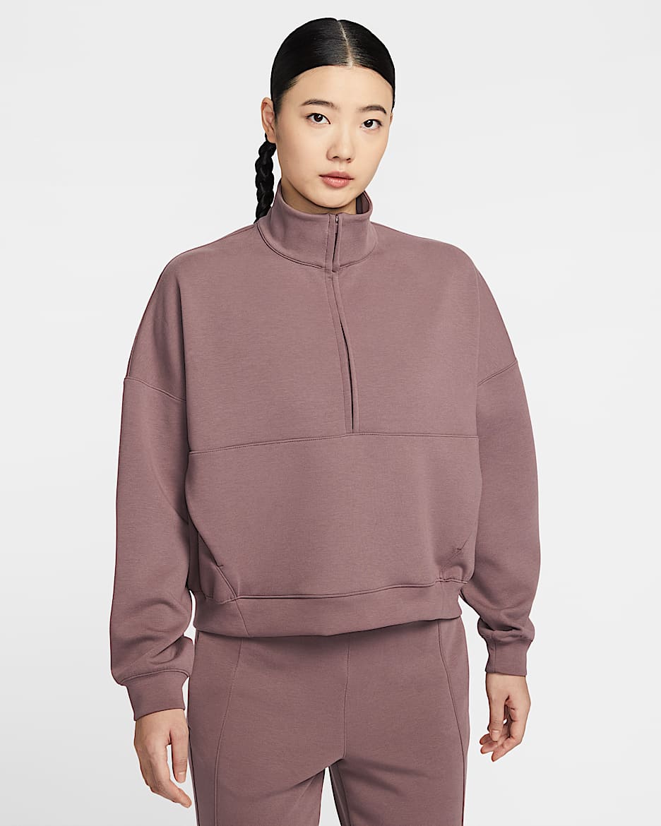 Nike 24.7 ImpossiblySoft Dri-FIT 女子 Oversize 风速干半长拉链开襟上衣 - 图腾黑紫/鲜亮勃艮第酒红