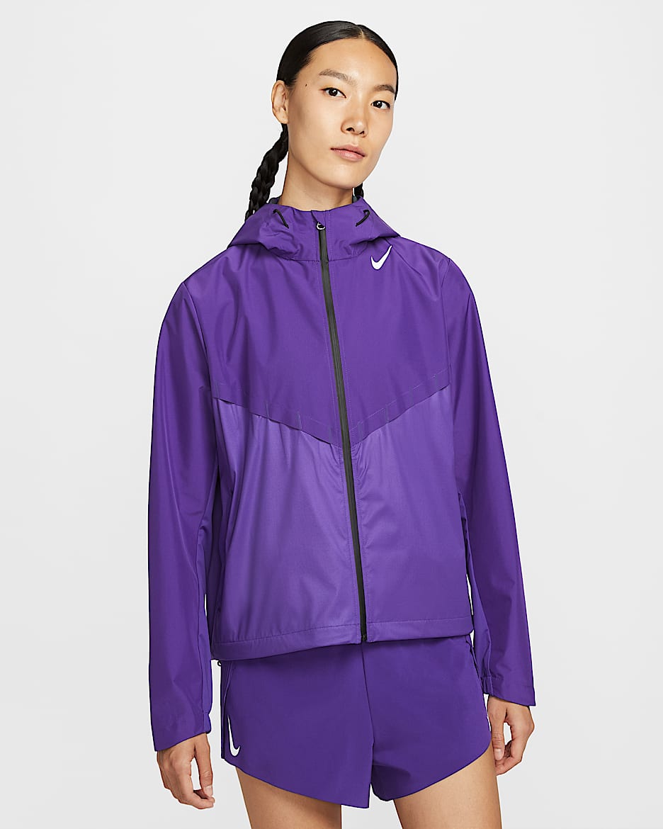 Nike AeroSwift Aerogami Storm-FIT 女子防风拒水跑步夹克 - 庭紫/白色