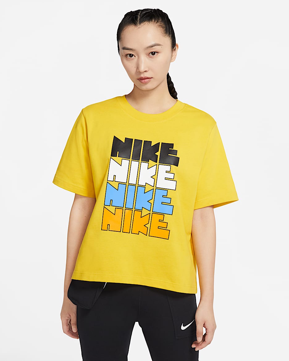 Nike Sportswear 女子宽松T恤 - 明亮硫黄色