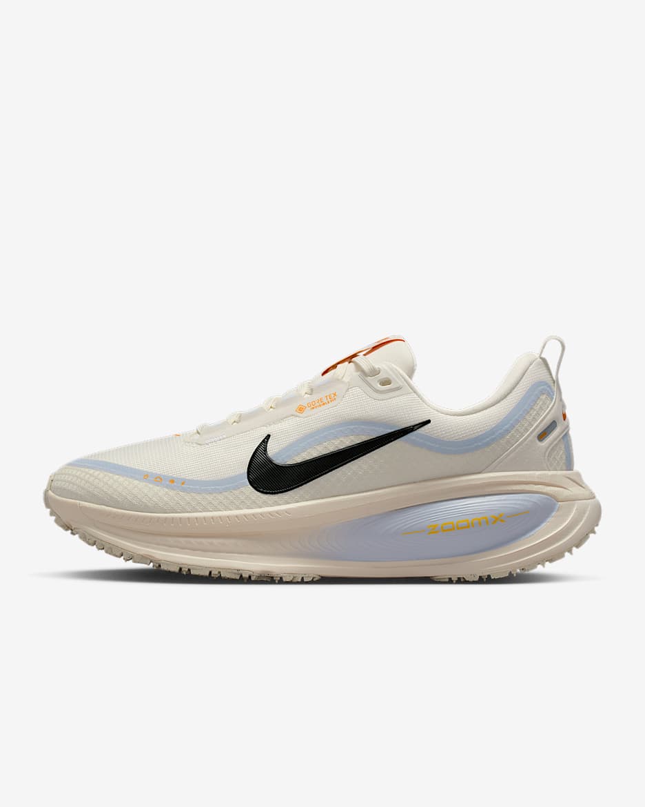 Nike Vomero 18 GORE-TEX 耐克迈柔女子反光装饰防水公路跑步鞋 - 淡象牙白/足球灰/日晷黄/红杉绿