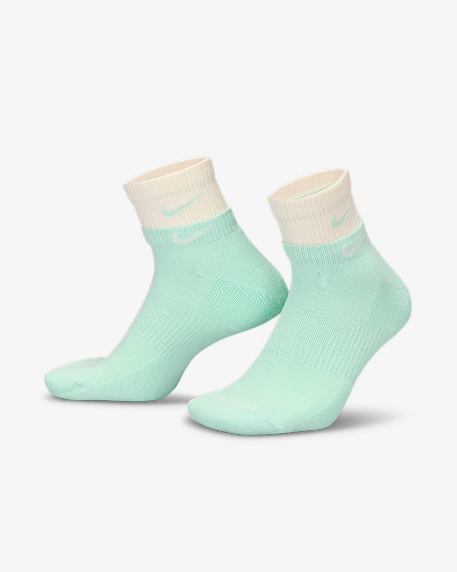 Nike Everyday Plus 舒适速干训练短袜（1 双） - 泡沫薄荷绿/帆白/帆白