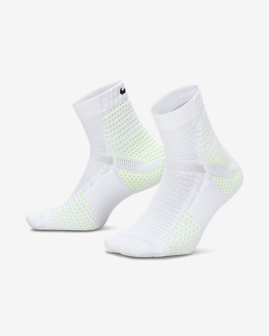 Nike Unicorn Dri-FIT ADV 舒适速干运动短袜（1 双） - 白色/荧光黄/黑