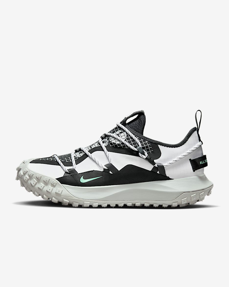 Nike ACG Mountain Fly Low SE 男/女户外抓地运动鞋情侣 - 白色/煤黑/雾灰/黑