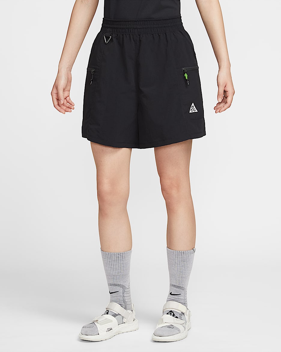 Nike ACG "Death Bloom" 女子短裤 - 黑/煤黑/山峰白
