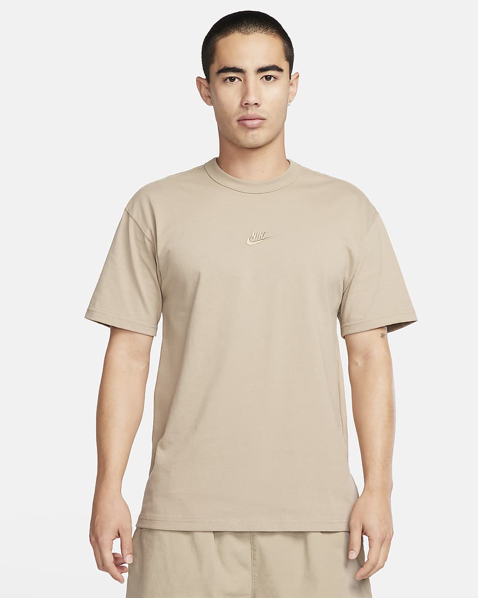 Nike Sportswear Premium Essentials 男子厚实棉料宽松舒适纯棉T恤 - 卡其