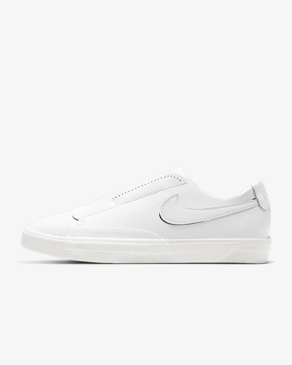 Nike Blazer Slip 女子运动鞋 - 山峰白/山峰白/山峰白
