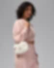 Low Resolution Jordan 人造毛皮斜挎包