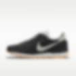 Low Resolution Nike Internationalist By You Custom 男子运动鞋