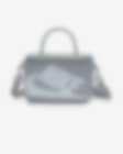 Low Resolution Nike 鞋盒式斜挎包