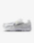 Low Resolution Nike Zoom Vomero 5 耐克迈柔女子运动鞋