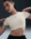 Low Resolution Nike Sportswear Classic 女子低强度支撑衬垫一体式短款上衣
