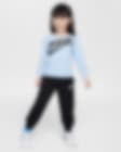 Low Resolution Nike Sportswear On The Move 婴童长袖T恤和法式毛圈长裤套装
