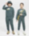 Low Resolution Nike Sportswear 大童加绒圆领上衣和长裤套装