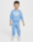 Low Resolution Nike Gameday Essentials 婴童加绒圆领上衣和长裤套装