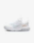 Low Resolution Nike Air Max INTRLK SE 大童运动鞋