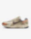 Low Resolution Nike Zoom Vomero 5 耐克迈柔男子复古运动鞋