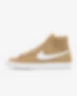 Low Resolution Nike Blazer Mid '77 Suede 女子运动鞋