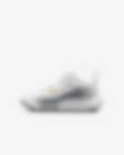 Low Resolution Nike IsoFly 幼童运动鞋