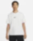 Low Resolution Nike Sportswear Premium Essentials 男子T恤
