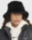 Low Resolution Nike Apex 人造毛皮渔夫运动帽