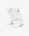 Low Resolution Nike Everyday Cushioned 速干中筒运动袜（1 双）