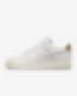 Low Resolution Nike Air Force 1 '07 LV8 男子空军一号运动鞋