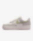 Low Resolution Nike Air Force 1 '07 女子空军一号运动鞋