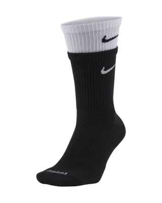 Low Resolution Nike Everyday Plus Cushioned 训练运动袜（1 双）