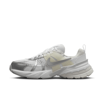 Nike V2K Run 复古运动鞋-NIKE 中文官方网站